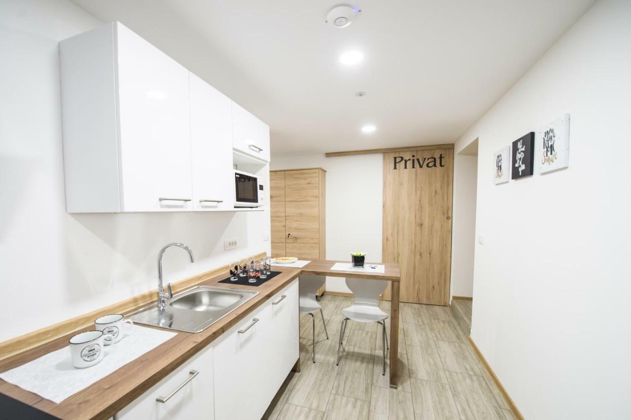 Guesthouse Ursa Preddvor Zewnętrze zdjęcie