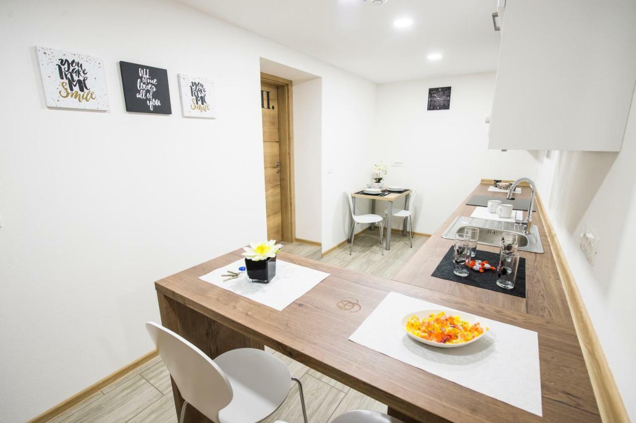 Guesthouse Ursa Preddvor Zewnętrze zdjęcie
